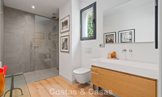 Ruime, moderne villa met apart gastenverblijf te koop in El Madroñal, Benahavis - Marbella 794078 