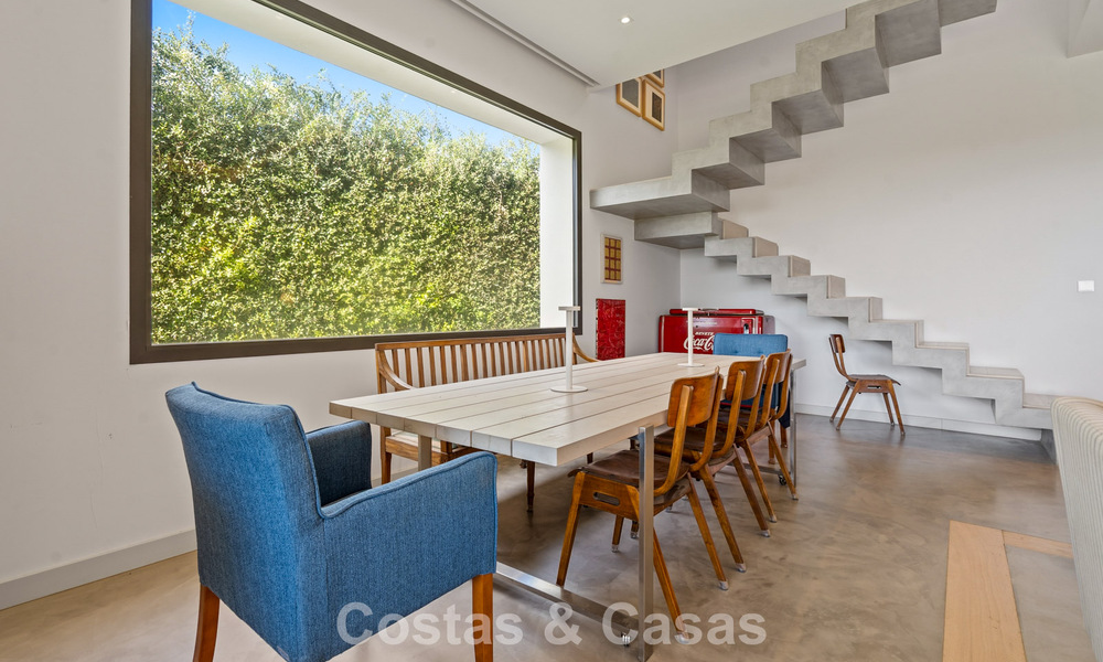 Ruime, moderne villa met apart gastenverblijf te koop in El Madroñal, Benahavis - Marbella 794083