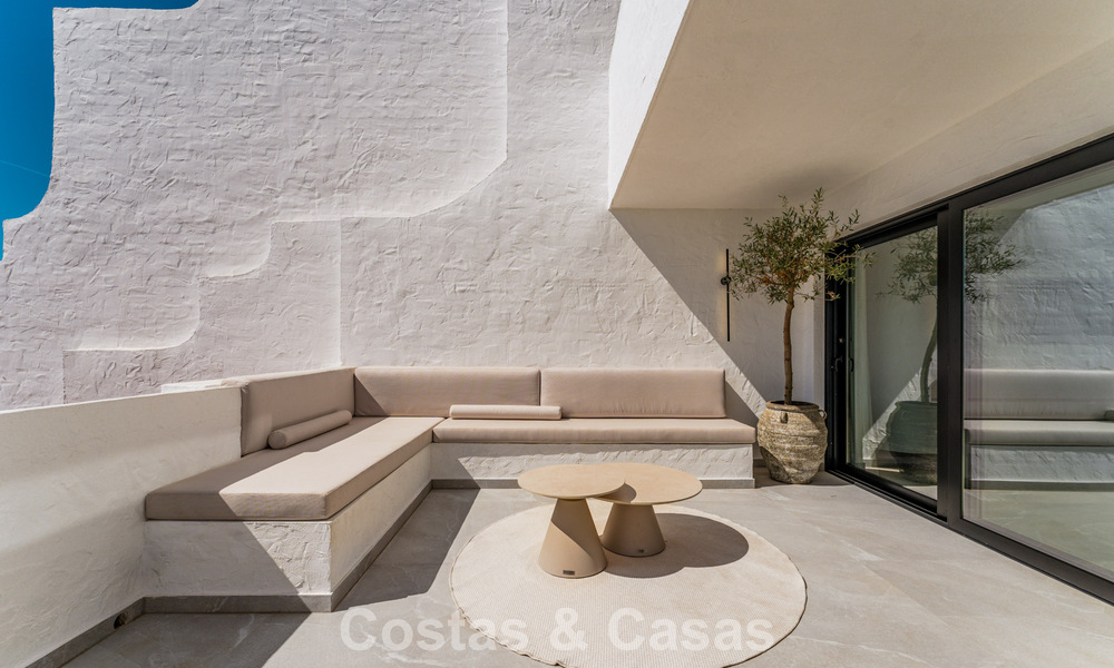 Instapklaar, luxueus gerenoveerd duplex appartement te koop in de heuvels van Marbella - Benahavis 794092