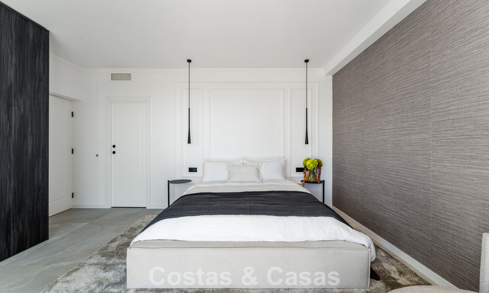 Instapklaar, luxueus gerenoveerd duplex appartement te koop in de heuvels van Marbella - Benahavis 794107