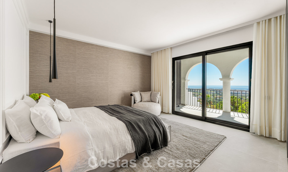 Instapklaar, luxueus gerenoveerd duplex appartement te koop in de heuvels van Marbella - Benahavis 794115