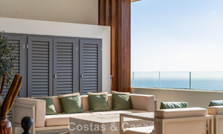 Instapklaar, ruim, eigentijds, luxe appartement te koop in de heuvels van La Quinta Resort in Marbella - Benahavis 794399 