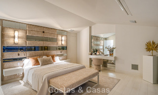 Prestigieuze, modern gerenoveerde, halfvrijstaande villa te koop, tweede lijn strand in Puente Romano op Marbella’s Golden Mile 794474 