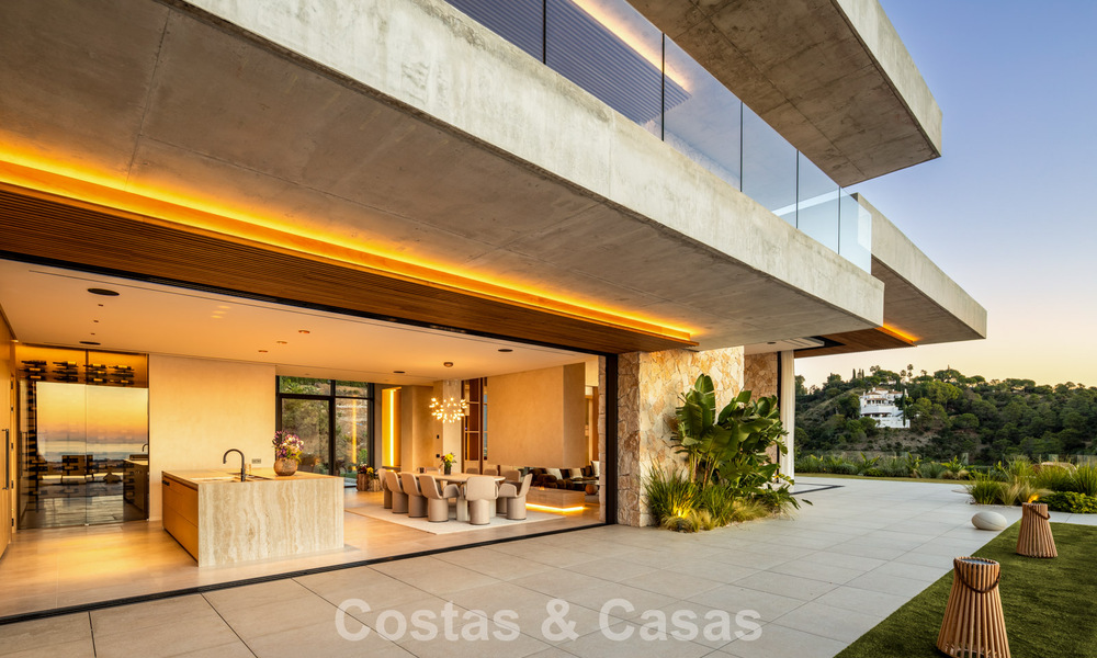 Gloednieuwe luxevilla met panoramische vergezichten te koop in de gated urbanisatie van El Madroñal in Benahavis - Marbella 794198