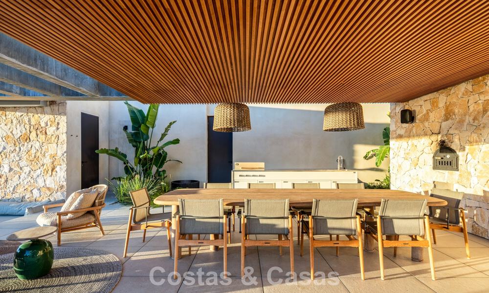 Gloednieuwe luxevilla met panoramische vergezichten te koop in de gated urbanisatie van El Madroñal in Benahavis - Marbella 794202