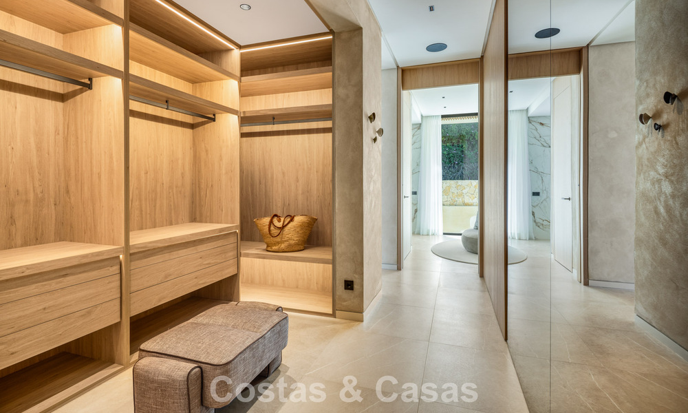 Gloednieuwe luxevilla met panoramische vergezichten te koop in de gated urbanisatie van El Madroñal in Benahavis - Marbella 794224