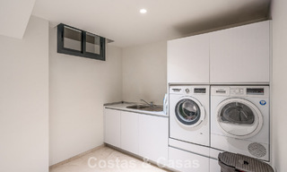 Hoogwaardige designvilla met modern karakter te koop in een gated villa community in Nueva Andalucia’s golfvallei, Marbella 794408 