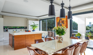 Hoogwaardige designvilla met modern karakter te koop in een gated villa community in Nueva Andalucia’s golfvallei, Marbella 794430 