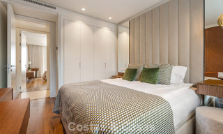 Modern, luxueus tuinappartement te koop met panoramisch zicht op de kust i/e gated boutique complex nabij Marbella stad 794495 