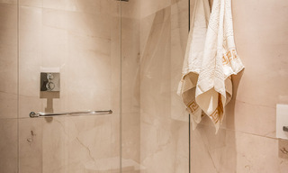 Modern appartement met villakarakter te koop met zeezicht in een exclusief complex in La Quinta, Marbella - Benahavis 794527 