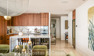 Modern appartement met villakarakter te koop met zeezicht in een exclusief complex in La Quinta, Marbella - Benahavis 794542 