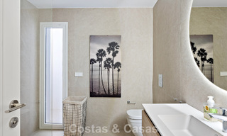 Instapklaar, luxe duplex appartement te koop, omgeven door golfbanen in Nueva Andalucia, Marbella 794589 