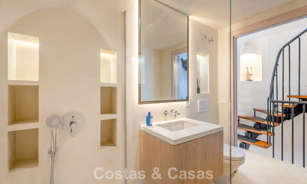 Stijlvolle rijwoning te koop op loopafstand van het strand op de Golden Mile van Marbella 794712