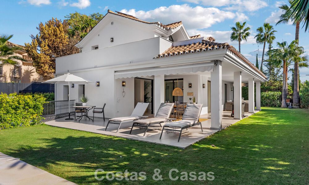 Villa met eigentijdse mediterrane flair te koop in Nueva Andalucia, Marbella 794753