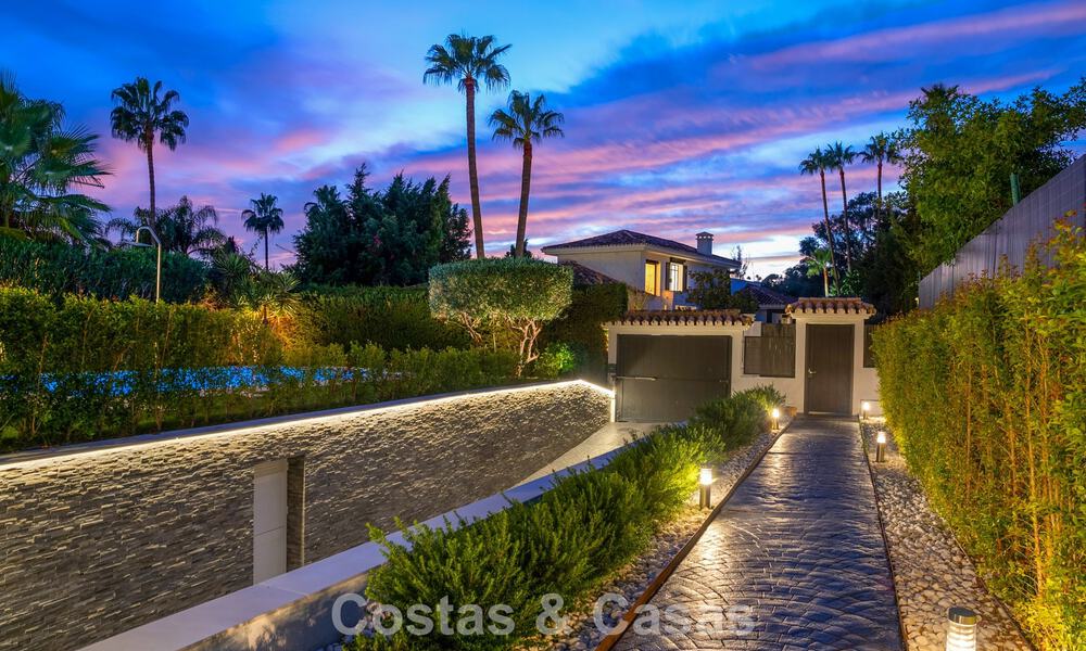 Villa met eigentijdse mediterrane flair te koop in Nueva Andalucia, Marbella 794760
