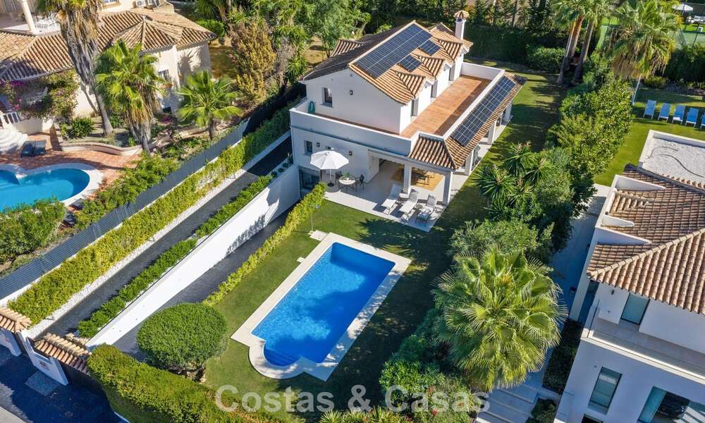 Villa met eigentijdse mediterrane flair te koop in Nueva Andalucia, Marbella 794761