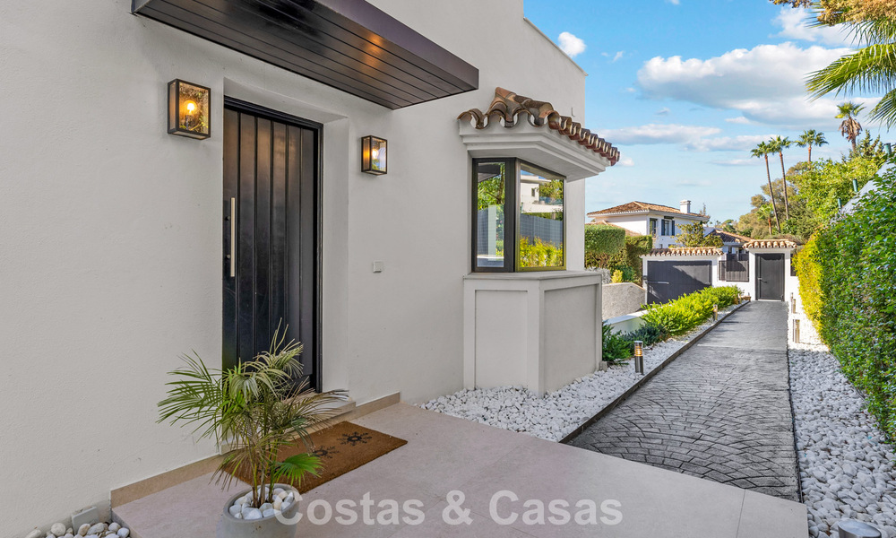 Villa met eigentijdse mediterrane flair te koop in Nueva Andalucia, Marbella 794770