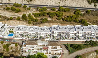 Moderne appartementen te koop in een eigentijds bouwproject met zeezicht in Benalmadena, Costa del Sol 794915 