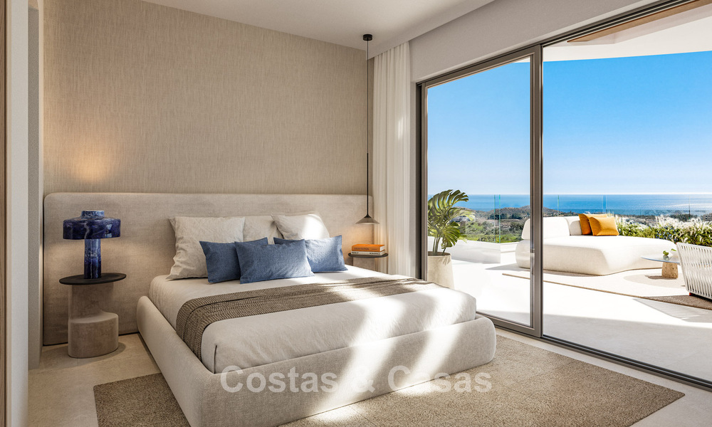 Moderne appartementen met panoramisch zeezicht te koop in een golfgebied in Mijas Costa, Costa del Sol 794780