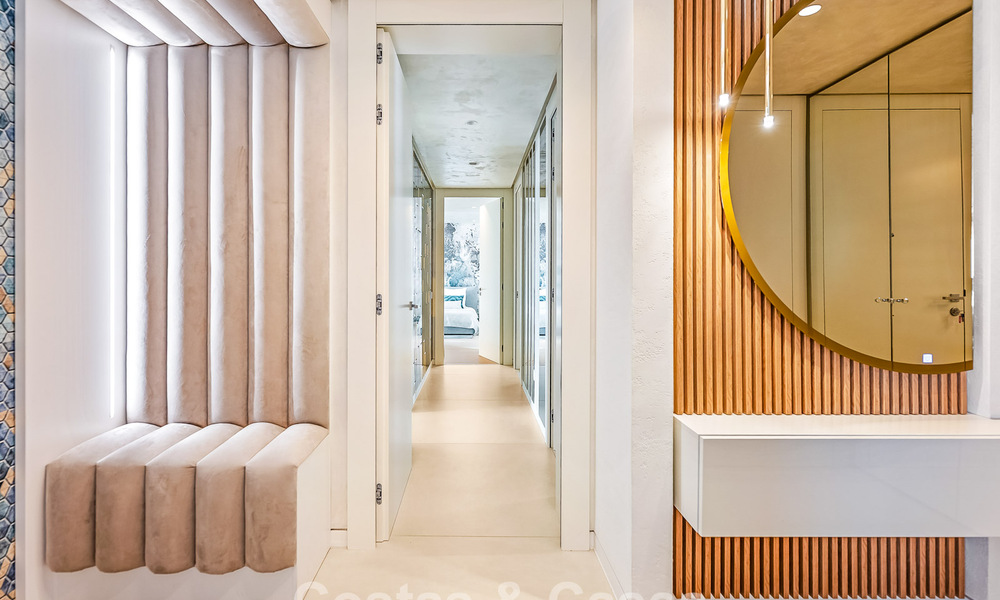 Exclusief, modern luxe penthouse met panoramisch berg- en zeezicht te koop op enkele minuten van Marbella stad 795330