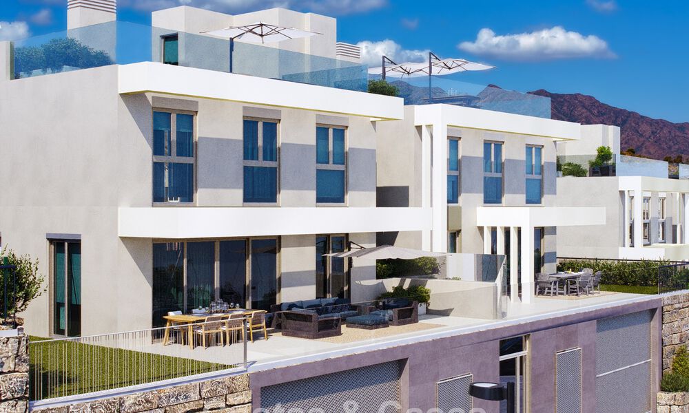 Exclusieve, geschakelde villa’s met zeezicht te koop in een begeerde golfomgeving in Mijas, Costa del Sol 795289