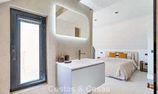 Stijlvol gemoderniseerd herenhuis te koop op wandelafstand van het strand in Puerto Banus, Marbella 795314 