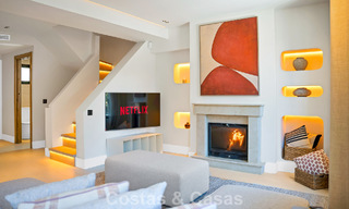 Stijlvol gemoderniseerd herenhuis te koop op wandelafstand van het strand in Puerto Banus, Marbella 795321 