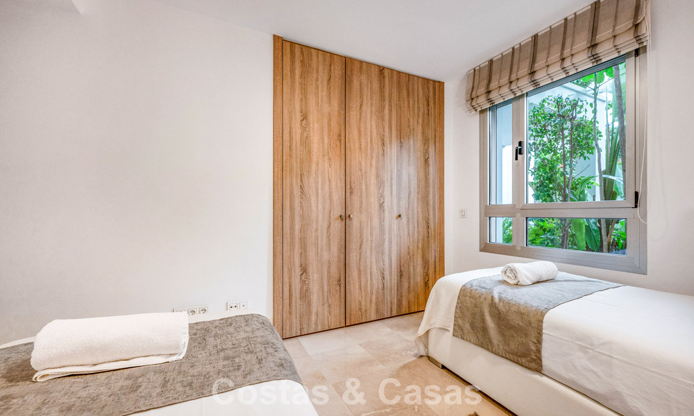 Eigentijds, tuinappartement te koop op enkele minuten lopen van het strand en Puerto Banus, Marbella 795730