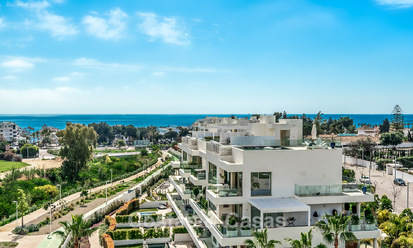 Eersteklas duplex penthouse te koop op loopafstand van het strand en Puerto Banus op Marbella’s Golden Mile 796072