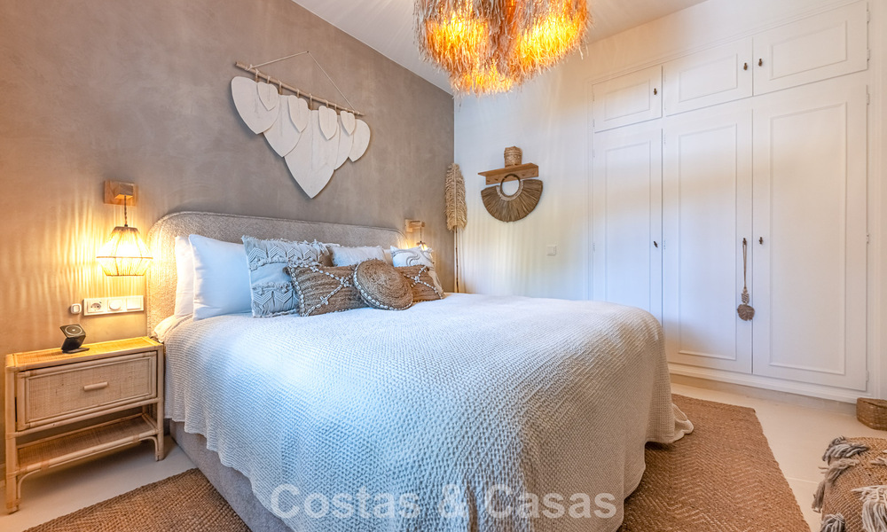 Prachtig gerenoveerde villa in Boho-chic stijl te koop in Nueva Andalucia, Marbella 795802