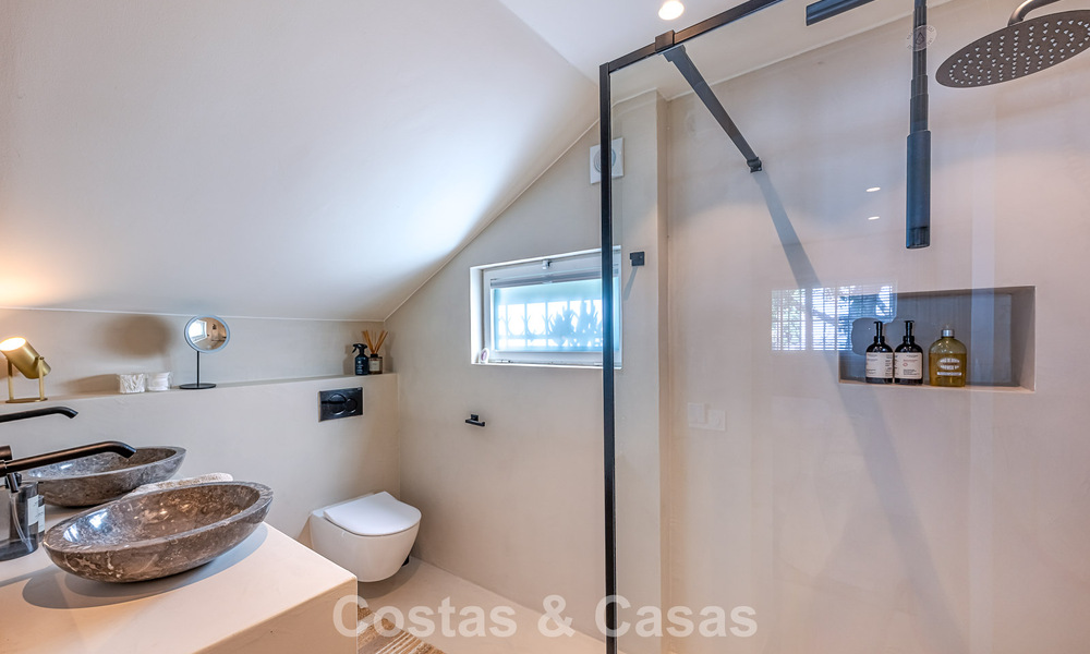 Prachtig gerenoveerde villa in Boho-chic stijl te koop in Nueva Andalucia, Marbella 795810
