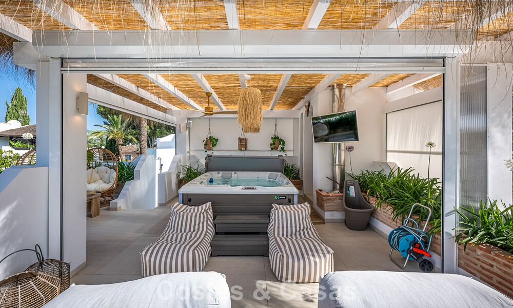 Prachtig gerenoveerde villa in Boho-chic stijl te koop in Nueva Andalucia, Marbella 795826