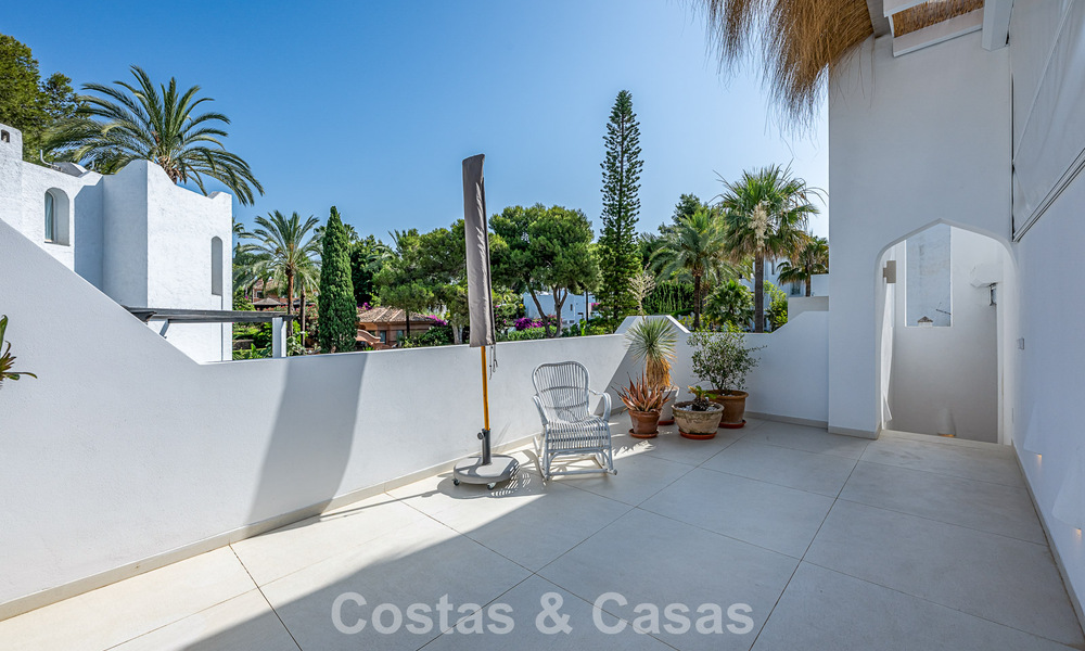 Prachtig gerenoveerde villa in Boho-chic stijl te koop in Nueva Andalucia, Marbella 795831