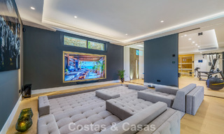 Elegante designvilla met panoramisch uitzicht te koop over de golfvallei van Nueva Andalucia, Marbella 795659 