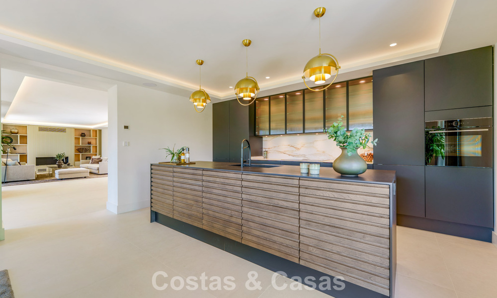 Elegante designvilla met panoramisch uitzicht te koop over de golfvallei van Nueva Andalucia, Marbella 795691