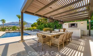 Elegante designvilla met panoramisch uitzicht te koop over de golfvallei van Nueva Andalucia, Marbella 795698 