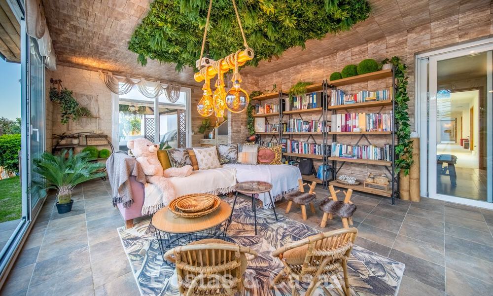 Luxe gerenoveerde villa op een steenworp van de golfbaan te koop in Guadalmina Alta, Marbella 795899