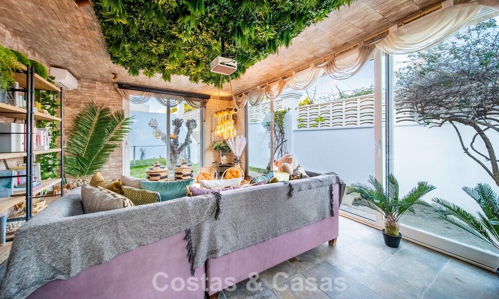 Luxe gerenoveerde villa op een steenworp van de golfbaan te koop in Guadalmina Alta, Marbella 795900