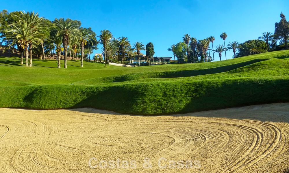 Exclusieve nieuwbouwappartementen met panoramisch golf- en zeezicht te koop in Benalmadena, Costa del Sol 795450