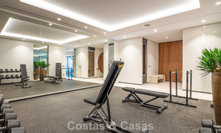 Spectaculaire, hedendaagse luxevilla te koop met zeezicht in El Madroñal, Marbella - Benahavis 796253 