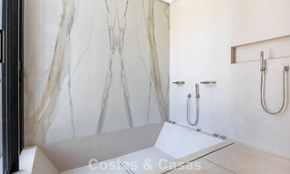 Spectaculaire, hedendaagse luxevilla te koop met zeezicht in El Madroñal, Marbella - Benahavis 796270 