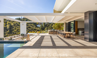 Spectaculaire, hedendaagse luxevilla te koop met zeezicht in El Madroñal, Marbella - Benahavis 796281 