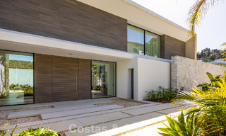 Spectaculaire, hedendaagse luxevilla te koop met zeezicht in El Madroñal, Marbella - Benahavis 796284 