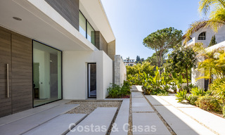 Spectaculaire, hedendaagse luxevilla te koop met zeezicht in El Madroñal, Marbella - Benahavis 796285 
