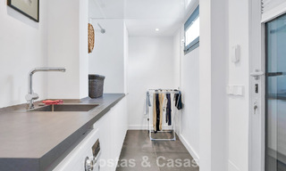 Modern gerenoveerde Andalusiche villa met berg- en zeezicht te koop in Nueva Andalucia, Marbella 796082 