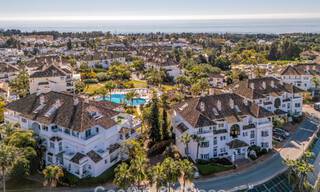 Exclusief duplex penthouse met een modern en licht interieur te koop in een beveiligd complex op de Golden Mile, Marbella 796431 