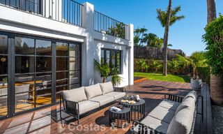 Exclusieve, architecturale villa met panoramisch golf- en zeezicht te koop in Nueva Andalucia, Marbella 796349 