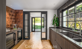 Exclusieve, architecturale villa met panoramisch golf- en zeezicht te koop in Nueva Andalucia, Marbella 796353 