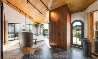 Exclusieve, architecturale villa met panoramisch golf- en zeezicht te koop in Nueva Andalucia, Marbella 796371 