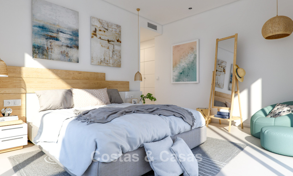 Eigentijdse, luxe appartementen met zeezicht in een nieuw complex te koop tussen Marbella en Sotogrande, Costa del Sol 796316